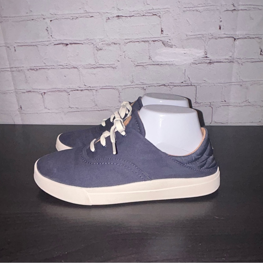 OluKai Nohu‎ sneakers women’s size 7.5